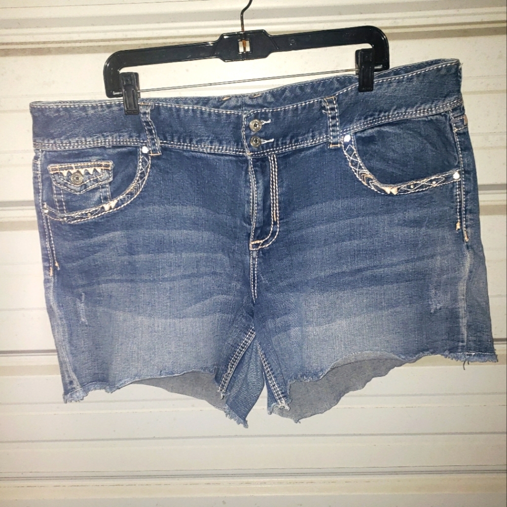 Plus Size 22 Maurices Jean Shorts denim womens stretch